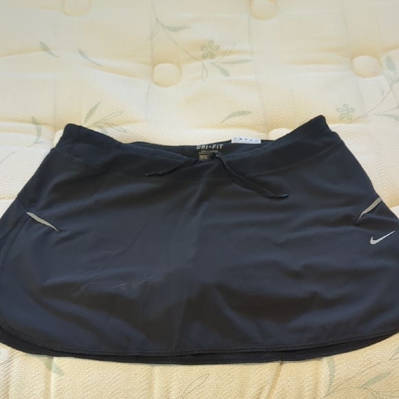 Nike Other - Nike Black Dri-Fit Skort